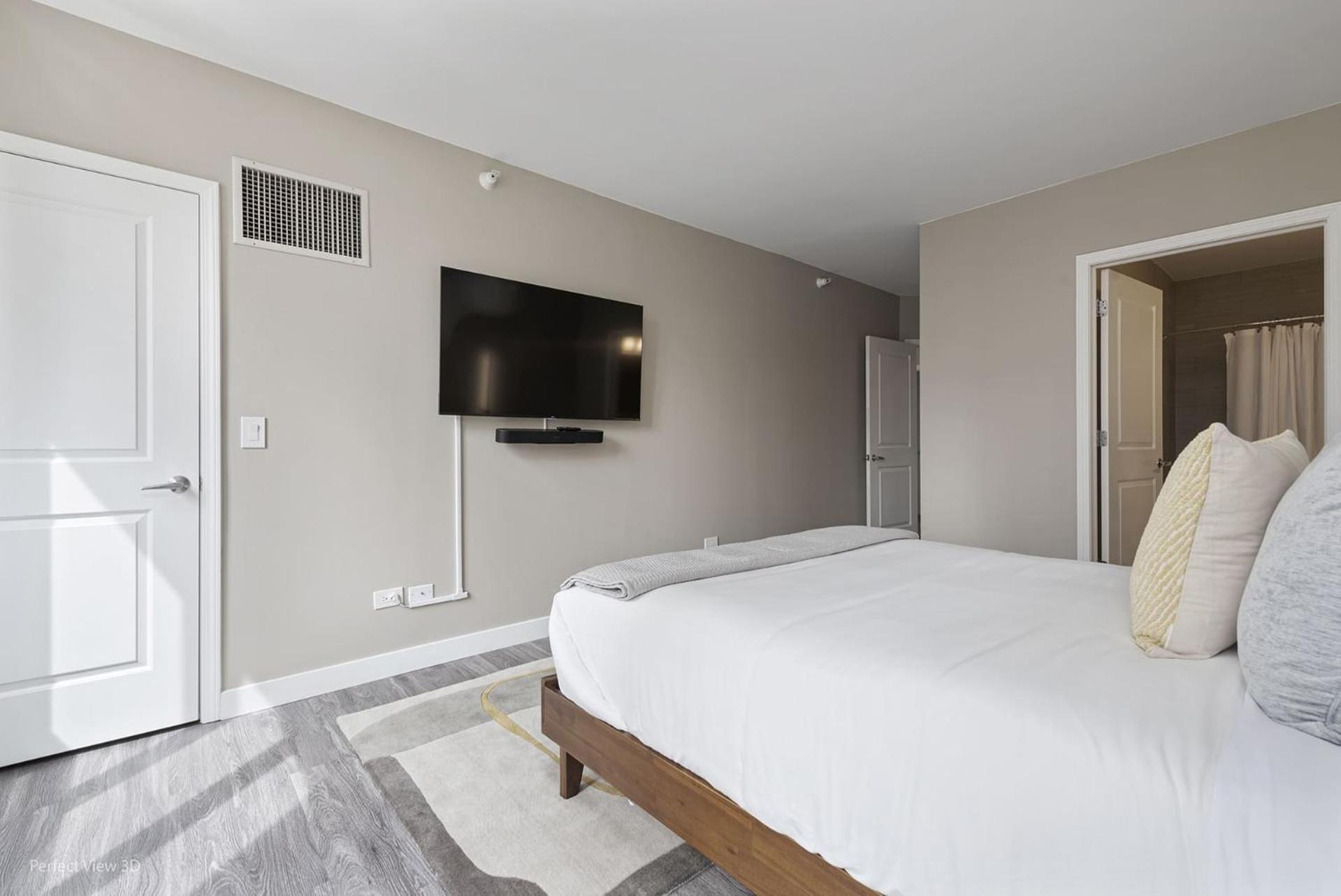 The Bernardin Gold Coast Luxury Apartments Near Magnificent Mile Chicago Bagian luar foto