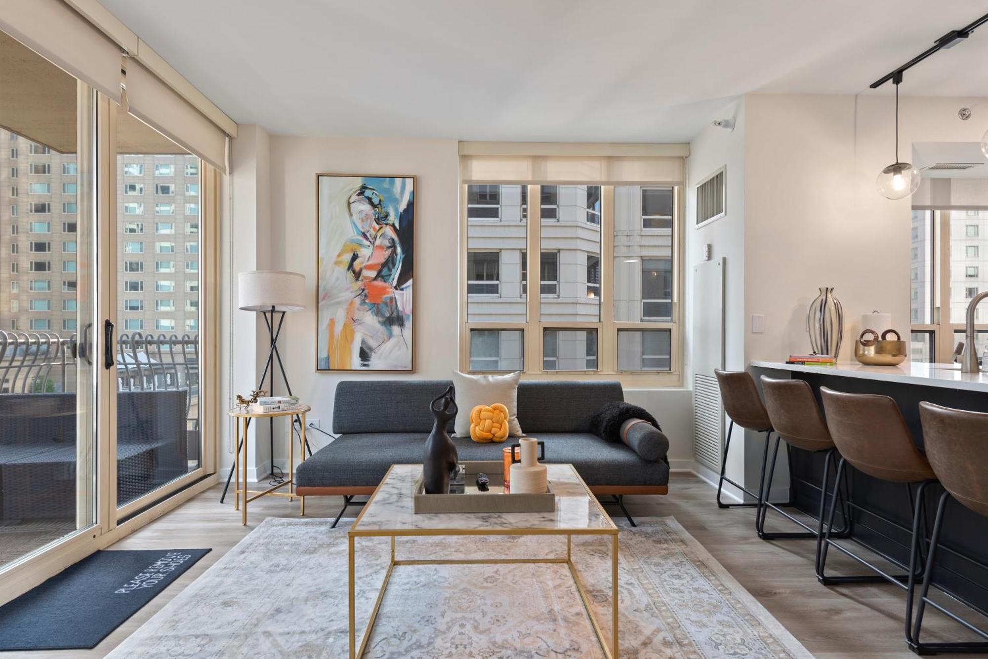 The Bernardin Gold Coast Luxury Apartments Near Magnificent Mile Chicago Bagian luar foto
